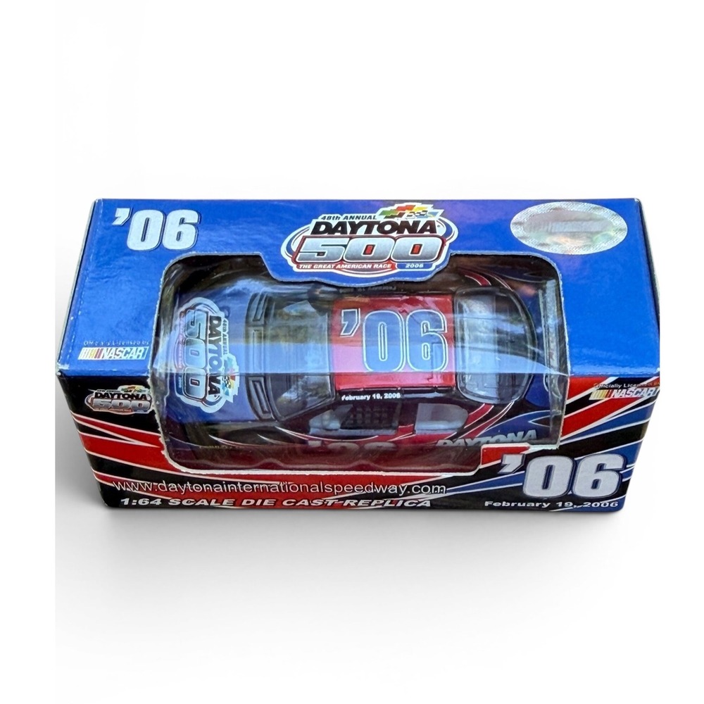 2006 Daytona 500 48th Annual Commemorative 1:64 Diecast Replica NASCAR NIB